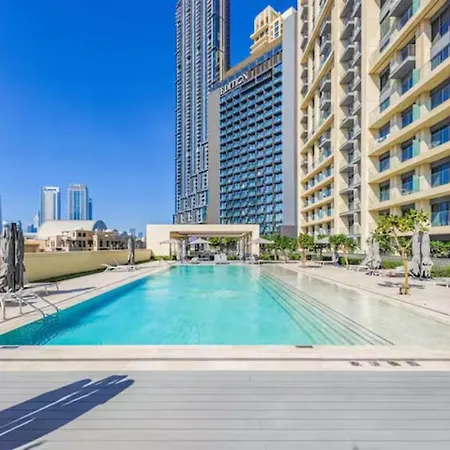 Exclusive 4 Bedroom Apartment I Burj Khalifa And Fountain Views I Free Wi-Fi, Pool, Gym & Parking I By Meerak Dubai Exterior photo