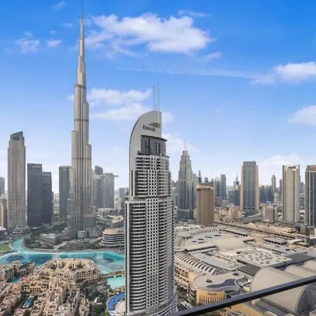 Exclusive 4 Bedroom Apartment I Burj Khalifa And Fountain Views I Free Wi-Fi, Pool, Gym & Parking I By Meerak Dubai Exterior photo